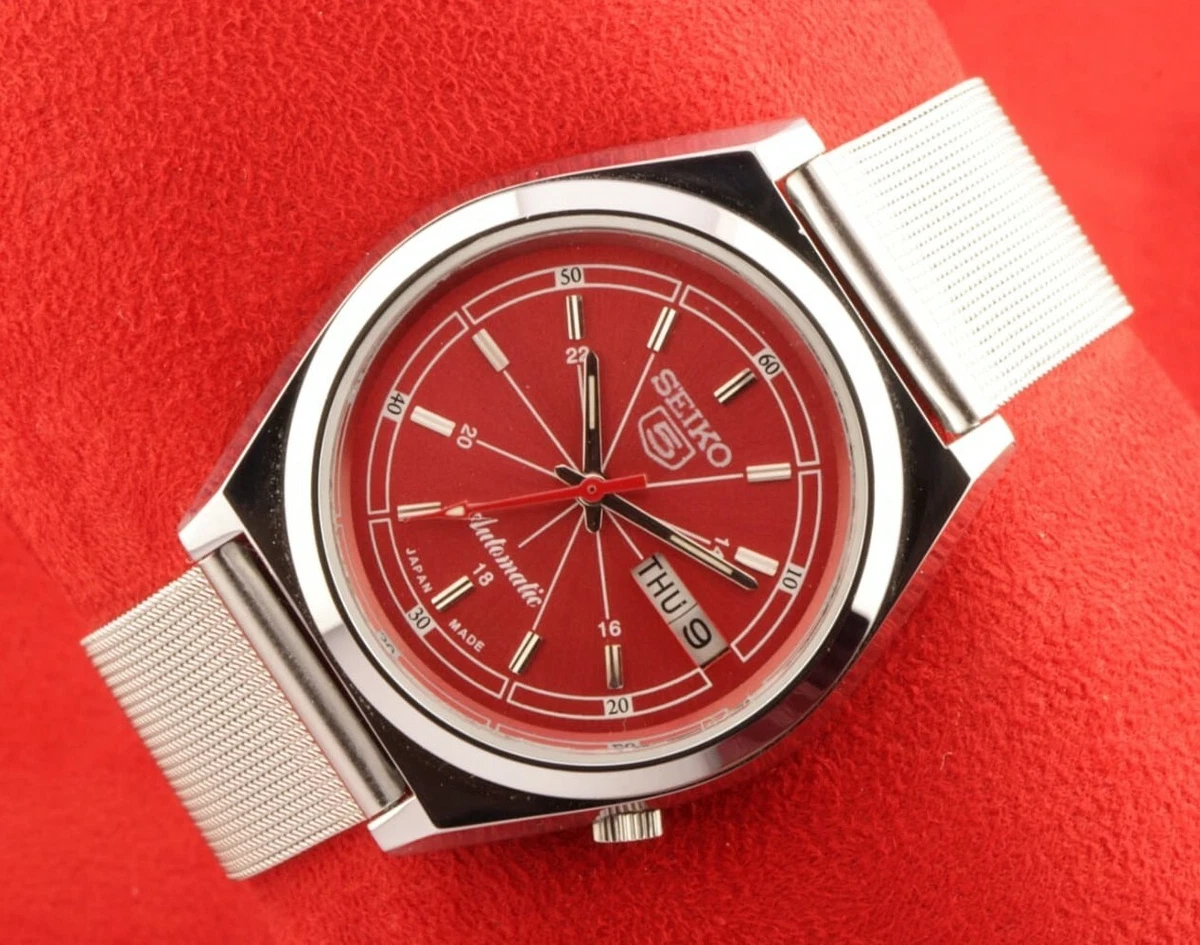Seiko automatic 2025 red dial