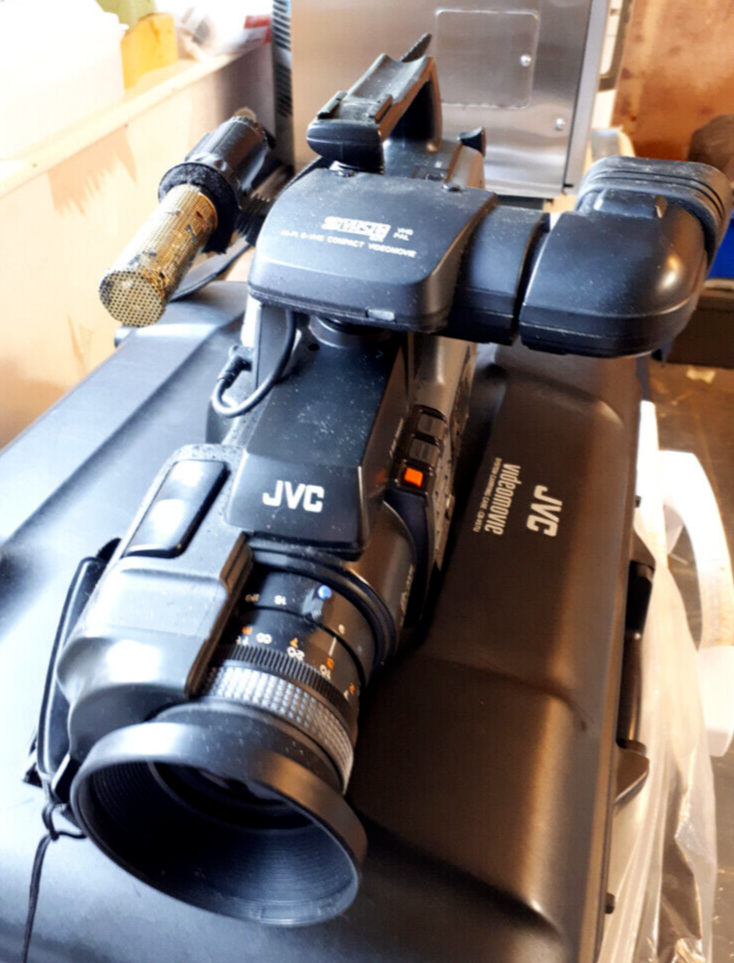 JVC GRS707 vintage SVHS VIDEO RECORDER TOP SPEC BACK IN THE 90'S