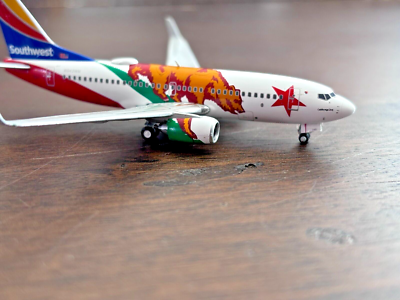 Gemini Jets 1:400 Southwest Airlines Boeing 737-700 N943WN