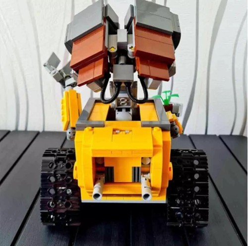 Set Figurine Costruzione Pixar Wall-e Giocattoli 687pz Nuove 2025 - Foto 11 di 12