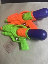 Water Gun 2 new unopened water guns