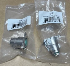 Switchcraft DF3 - Lot of 2 - 3-Pin Mic XLR Chassis Mount Connector  *NEW -SEALED