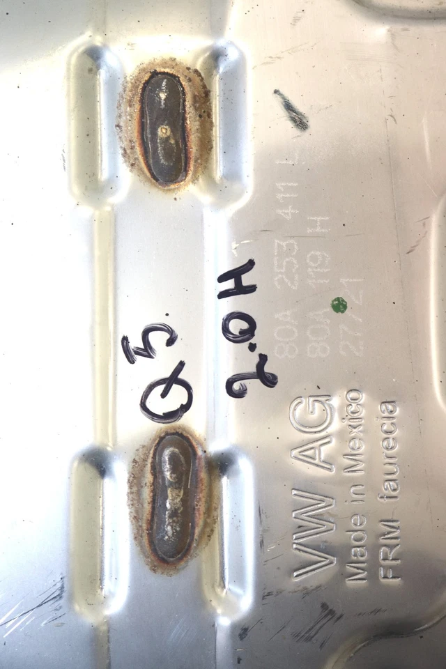 Tubo de escape silenciador central escape Audi Q5 FY 2.0 50TFSIe Quattro 80A253409J Foto 2 de 3