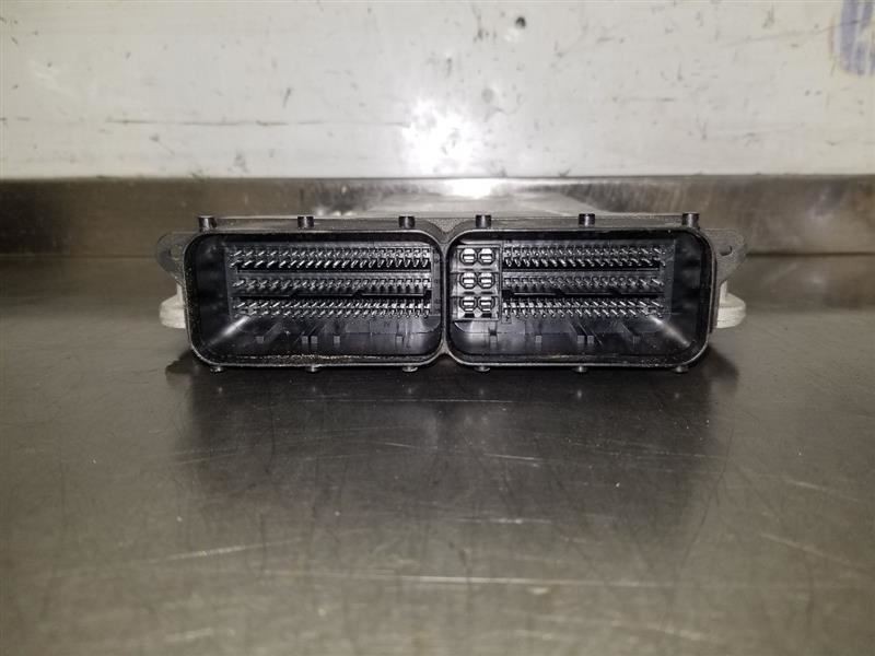Maserati Levante 2019-2019 Engine control unit P/N 670031346