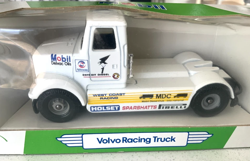 Corgi "Volvo Racing Truck" Edición Móvil - Escala 1:43 Fecha 1989 Estado A+ Foto 2 de 4