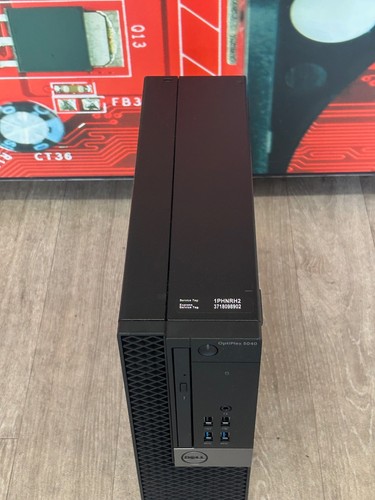 Dell Desktop PC Dell Optiplex 5040 **Barebones** No CPU 8GB RAM - Afbeelding 3 van 6