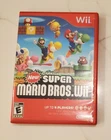 New Super Mario Bros. Wii CIB (Nintendo Wii, 2009) With Manual and Inserts GC