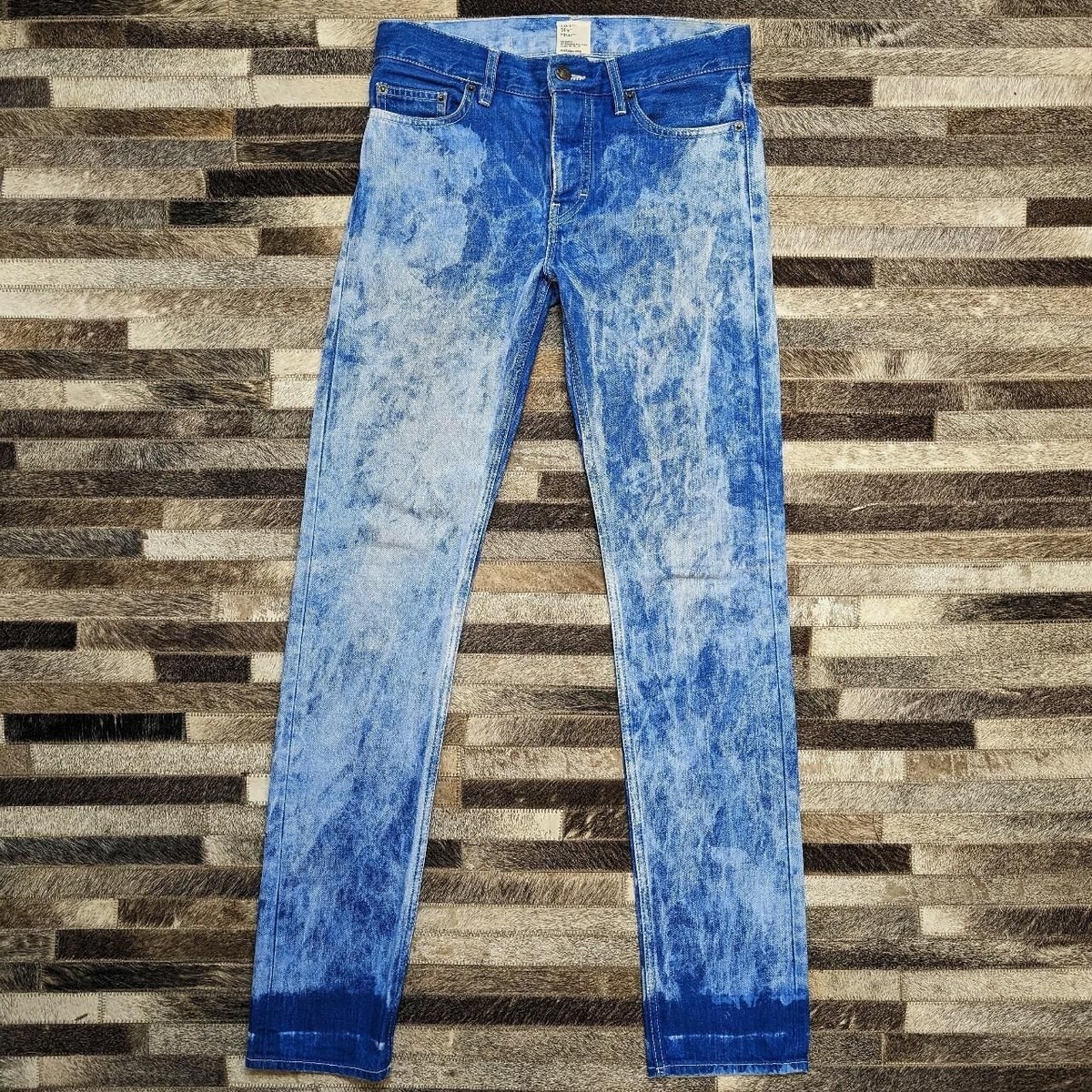 Blue Jeans Washing Selvedge Denim In Washing Machine Washing Raw