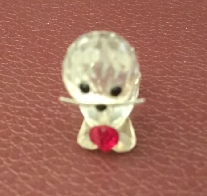 Gorgeous Collectible Swarovski Silver Crystal VINTAGE "Kitty Cat with Red Heart”