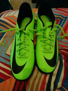 mecurial football boots