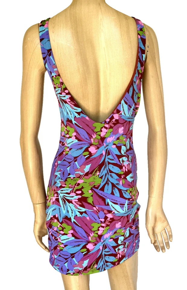 Vestido sin mangas corto ceñido al cuerpo azul floral de cóctel talla M Foto 2 de 4