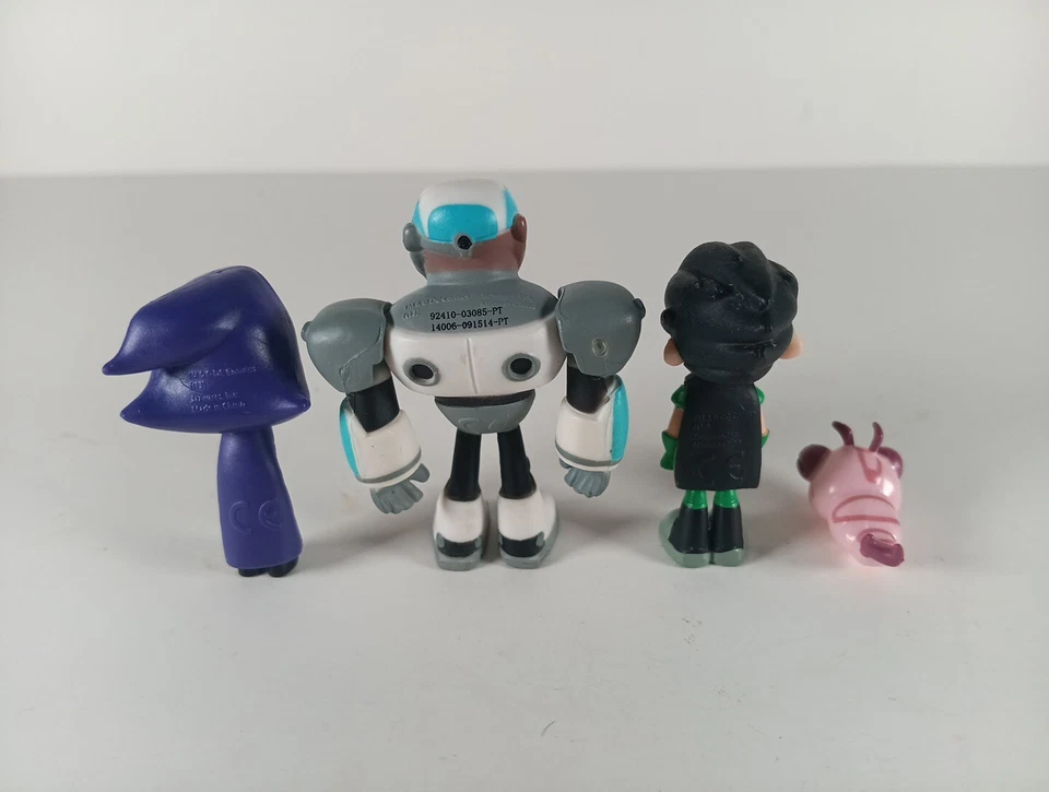 Jazwares DC Comics Teen Titans Go! Lote de 4 mini bonecos 2" - Imagem 3 de 4