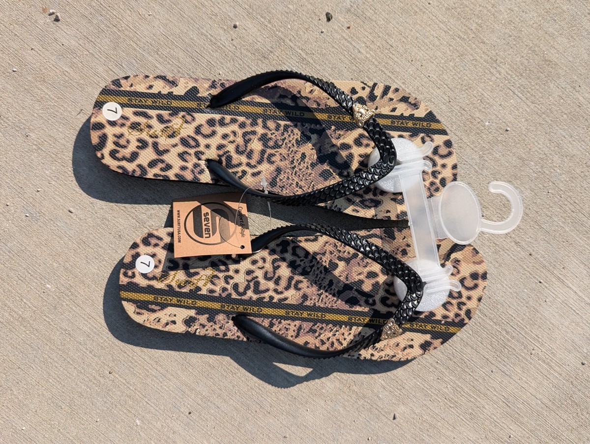 New Surf Seven Women's Flip Flop Size Lightweight sandal