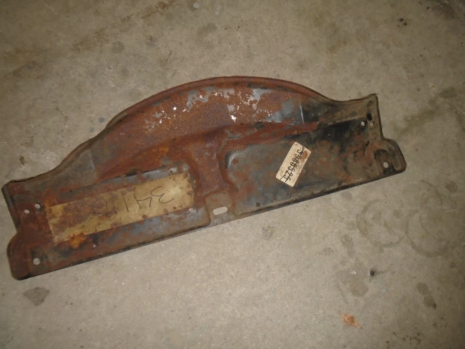 1975 chevrolet camaro upper fan bracket radiator shroud top 6cyl 3986525 - Изображение 2 из 2