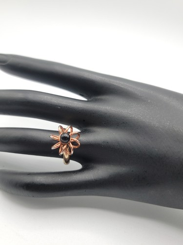 Art Deco 3D Flower Ring 1930s 12K Gold Filled Shank Onyx Spiral Adjustable Ring - Picture 4 of 17