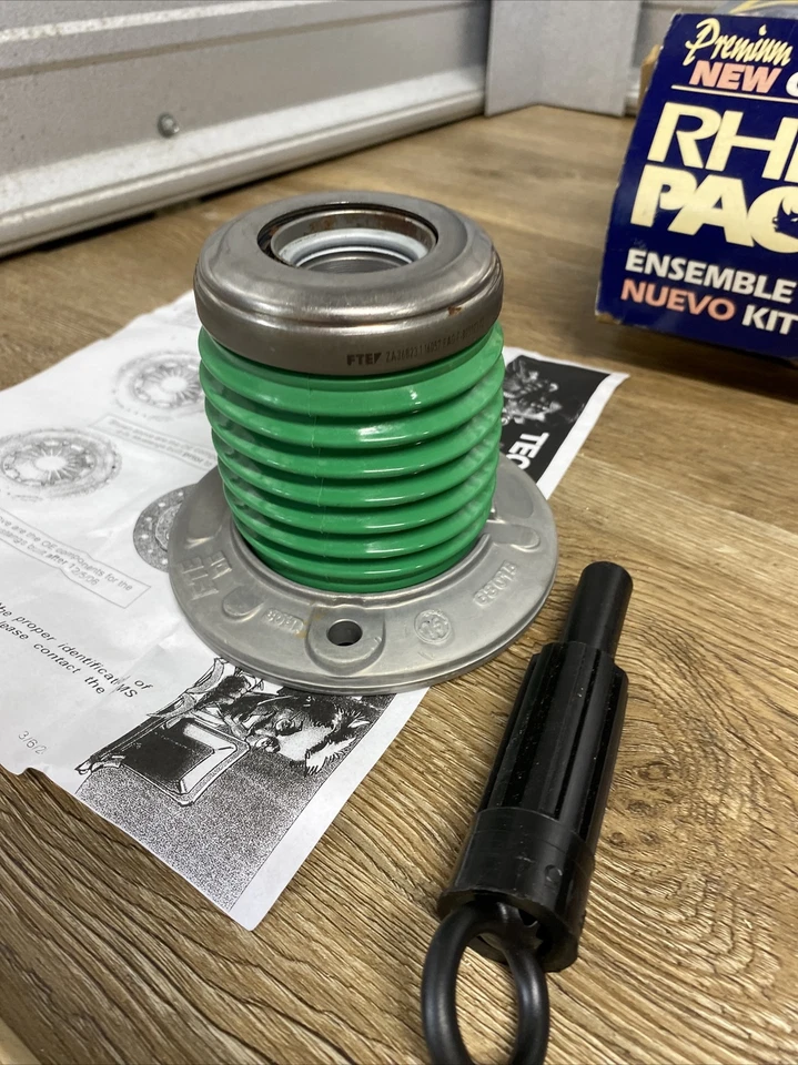 RHINOPAC 07-189 OE PLUS CLUTCH KIT WITH SLAVE CYLINDER FOR 2005-07 FORD MUSTANG - Image 2 of 4