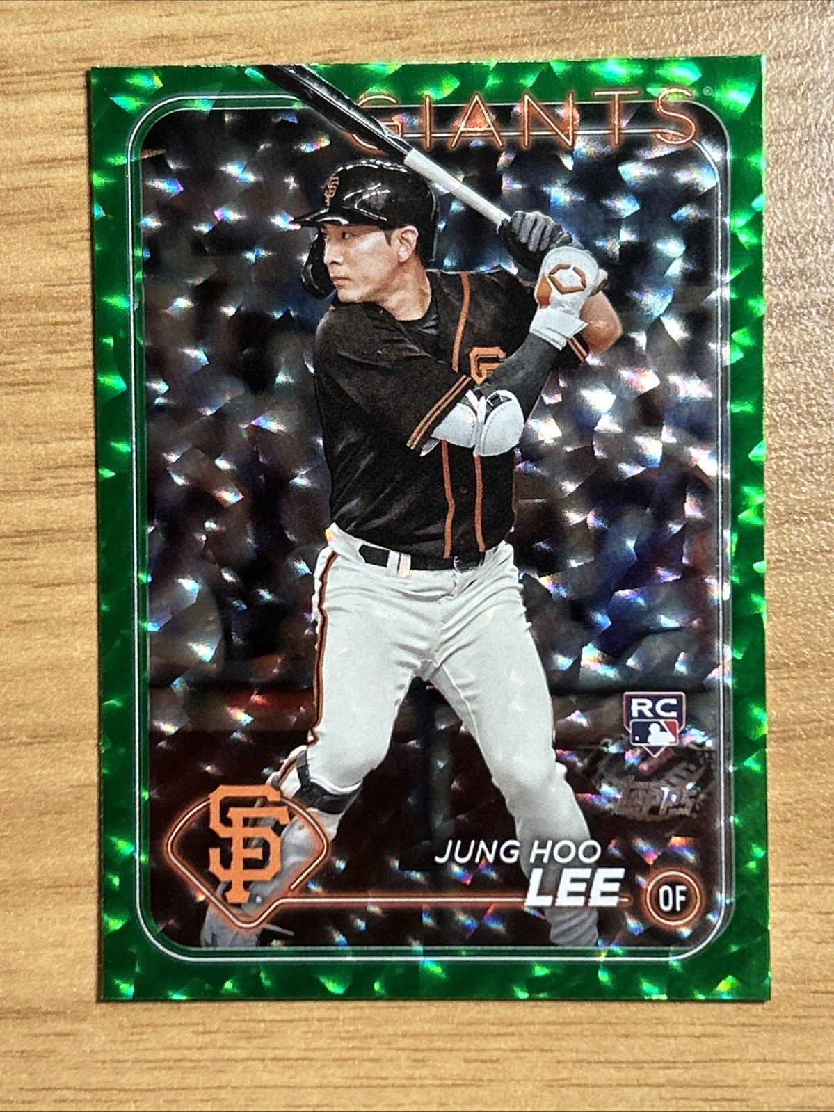 2024 Topps Series 2 - Jung-Hoo Lee #691 Green Foil /499 (RC)