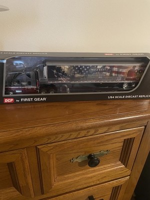 DCP by First Gear 1/64 Stokes Trucking Freightliner Tractor/Trailer New In Box