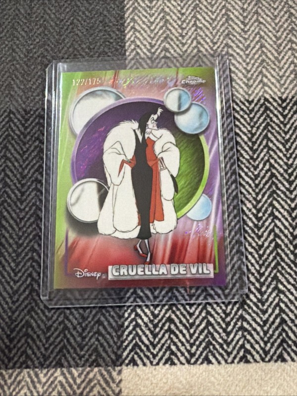 2026 Topps Chrome Disney Cruella De Vil #65 Refractor 122/175 101 Dalmatians  