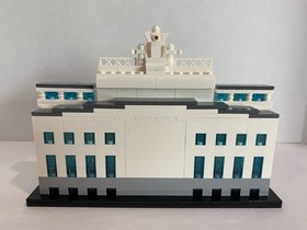 LEGO ARCHITECTURE: Trevi Fountain (21020) 100% Complete