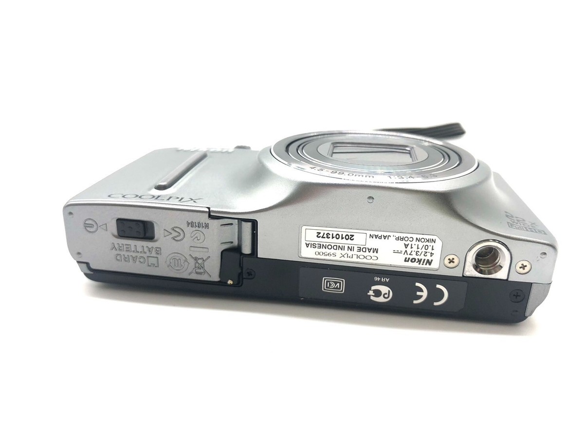 Mint] Nikon CoolPix S9500 silver 18.1MP 22x Zoom digital