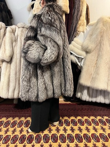 Silberfuchsmantel Fuchsmantel Pelzmantel Pelz Fuchs REAL Fox Fur Coat Volpe M-XL - Picture 6 of 20