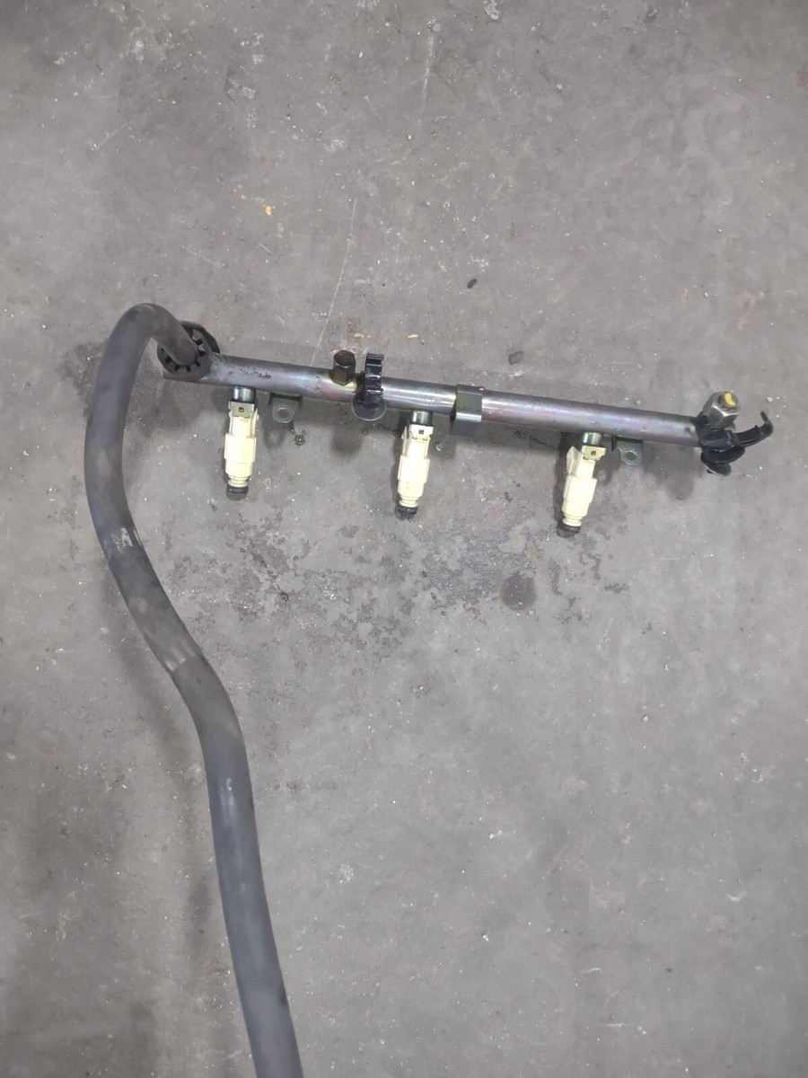 Porsche 996 Boxster 986 Fuel Rails, Hoses, and Injectors 00 - 05 