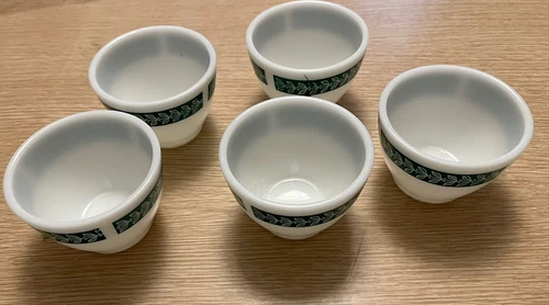 Anchor Hocking Vtg MCM (5) Small Milk Glass Desert Bowls W/Green Leaf Design