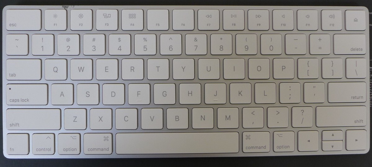 マウス・トラックボール Apple Magic Keyboard MLA22LL/A マウス・トラックボール Apple Magic Keyboard MLA22LL/A Apple
