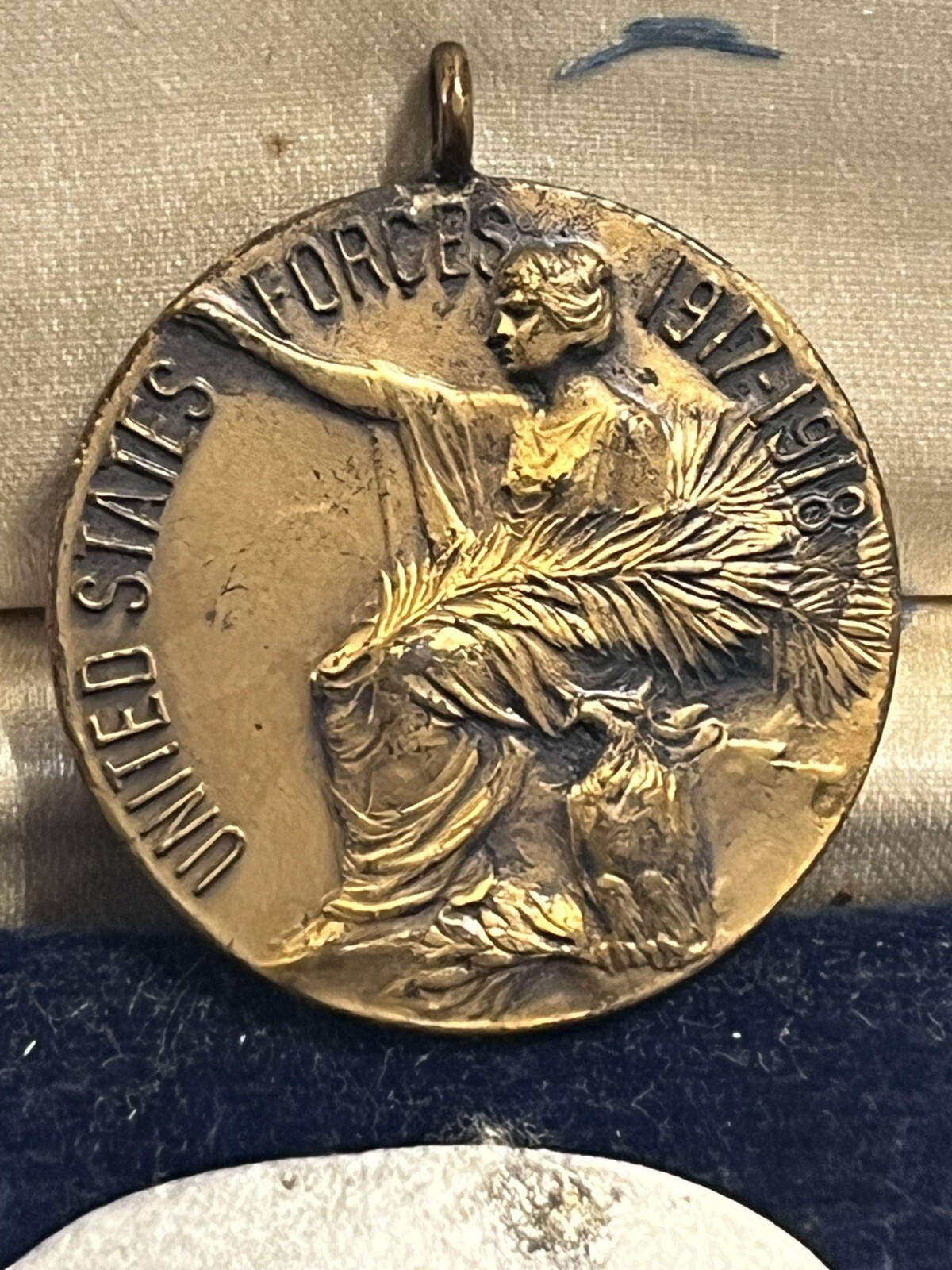 Picture 3 of 8