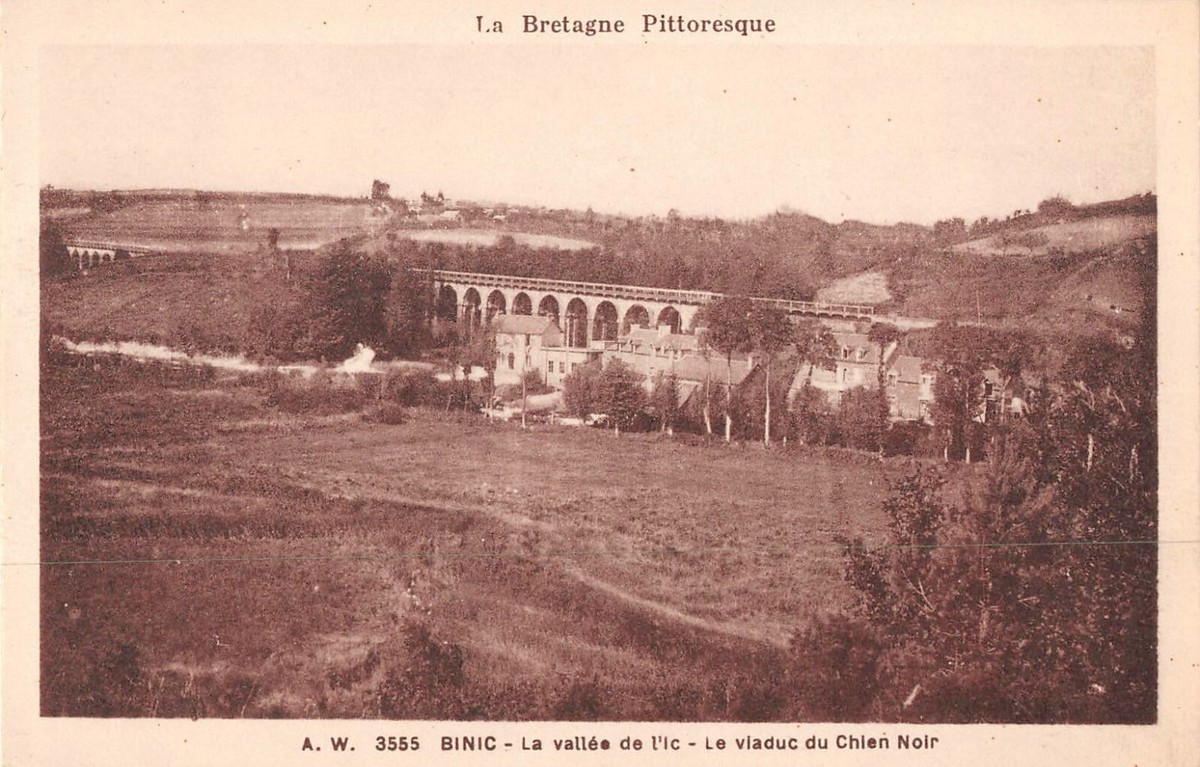 Coupiac - CPA - Vue de l'arrivée de Saint-Sernin - Carte postale