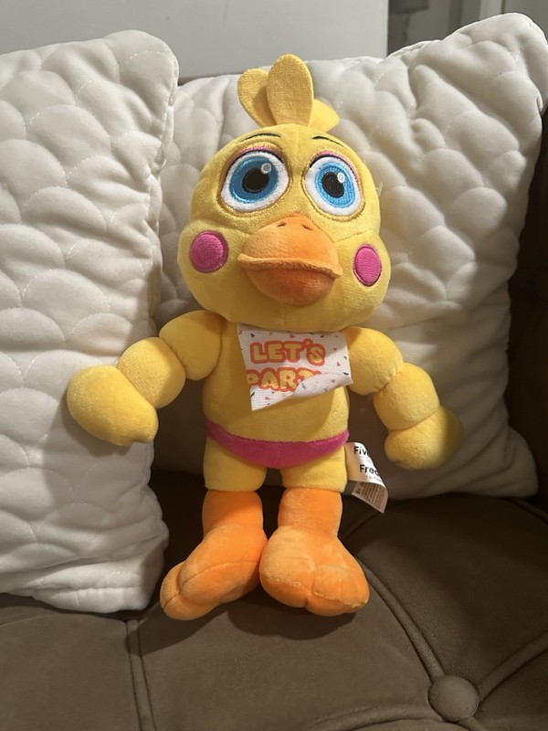 Plush Stuffed Animal Toy Chica FNaF Five Nights at Freddys 2 - Rare!