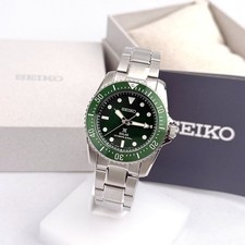 Seiko Mens Prospex Solar Scuba Green Dial Div...