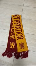 Universal Studios Wizarding World Harry Potter Gryffindor Reversible Scarf