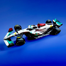 Bburago 1/43 F1 Mercedes-AMG Petronas F1 W13 E-Performance Lewis Hamilton 44