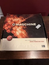 Native Instruments Maschine Original First Release Drum Machine with Box