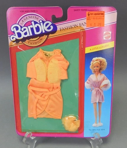 New NRFB BARBIE #4810 Vintage 1983 Genuine Fashion Fantasy Outfit Robe