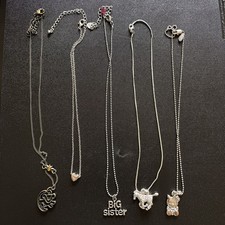 Lot of Five Girls Quality costume jewelry necklaces