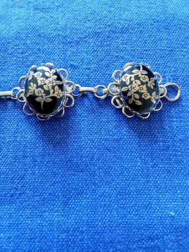 Vintage Costume Black And Gold Bracelet
