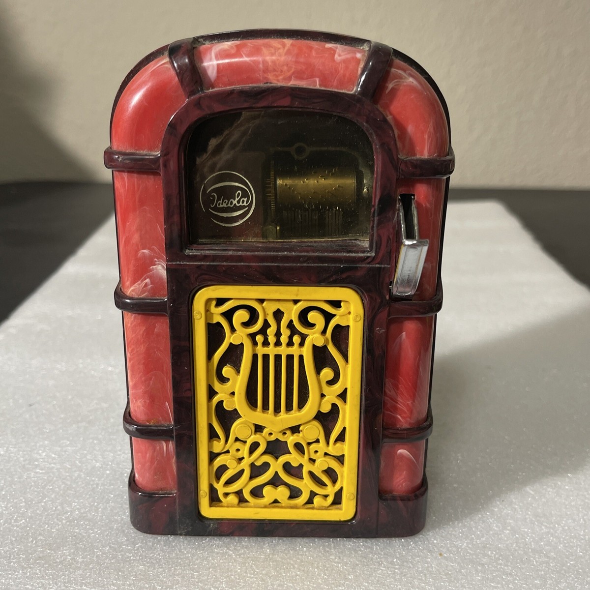 Vintage Ideal Ideola Plastic Juke Box Shaped Music Box Bank Plays