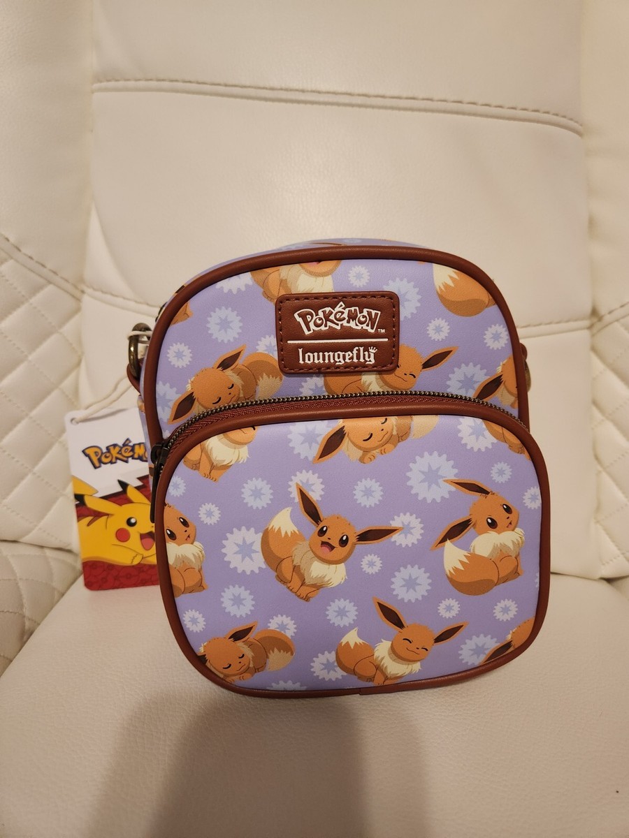 イーブイ Loungefly Pokemon Eevee Floral Print Passport Crossbody Bag - NWT