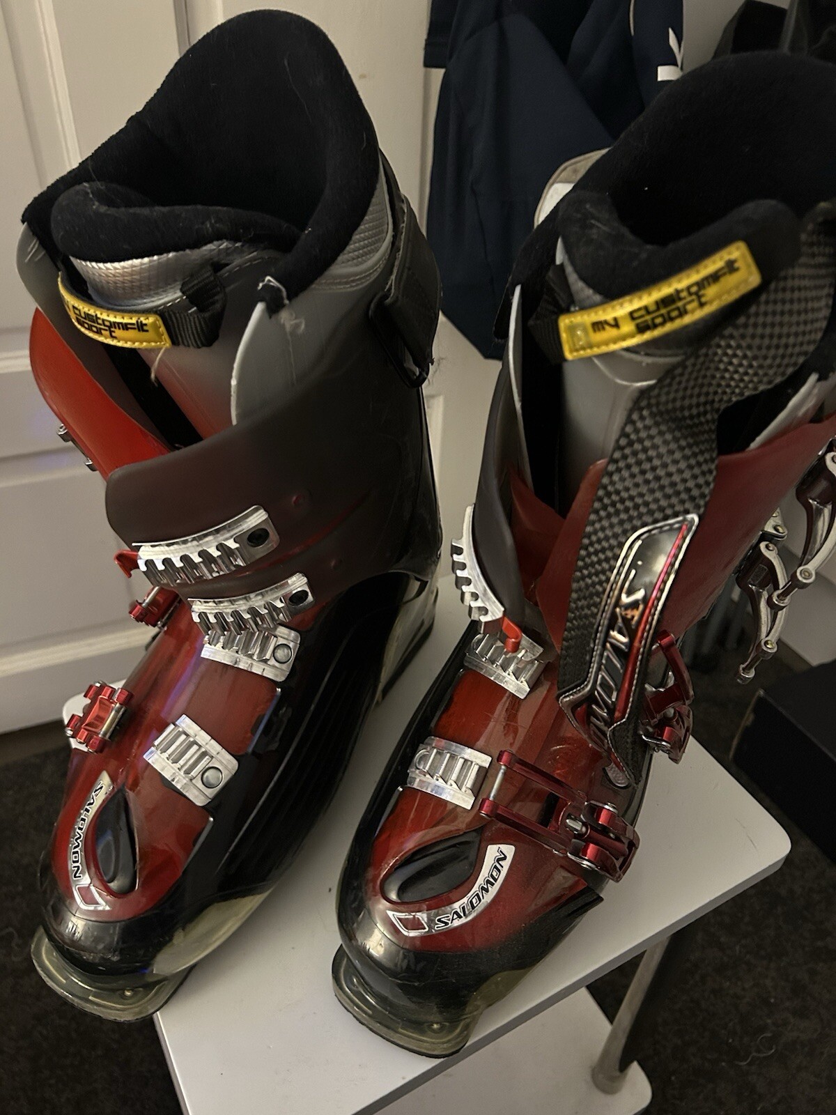 Scarponi da sci Salomon rossi e neri