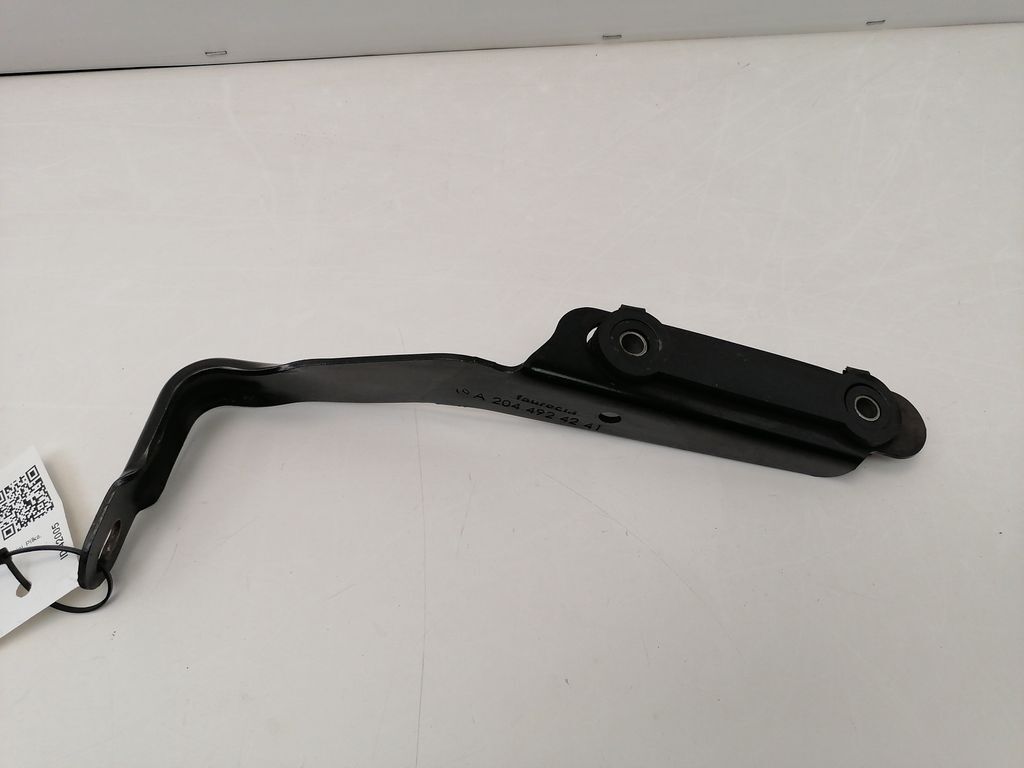 Mercedes-Benz E W212 Diesel Muffler mount bracket holder 