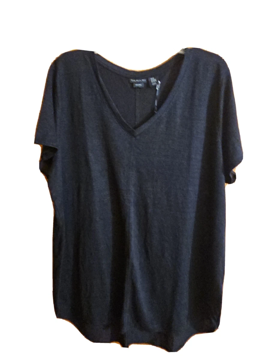 Tahari hotsell t shirt