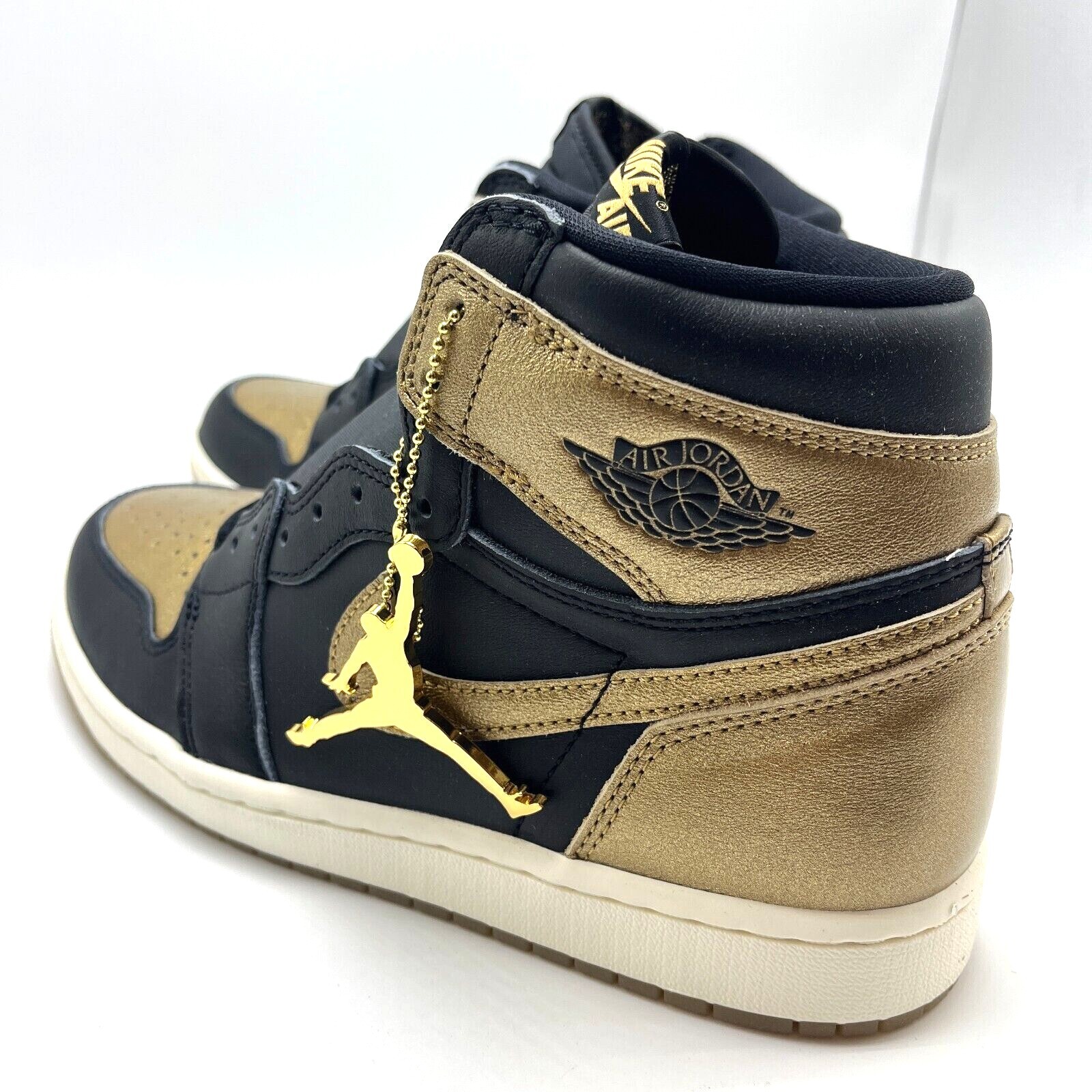 Air Jordan 1 Retro High OG Black Metallic Gold Men's shoes  DZ5485-071 size 8-13 thumbnail 5