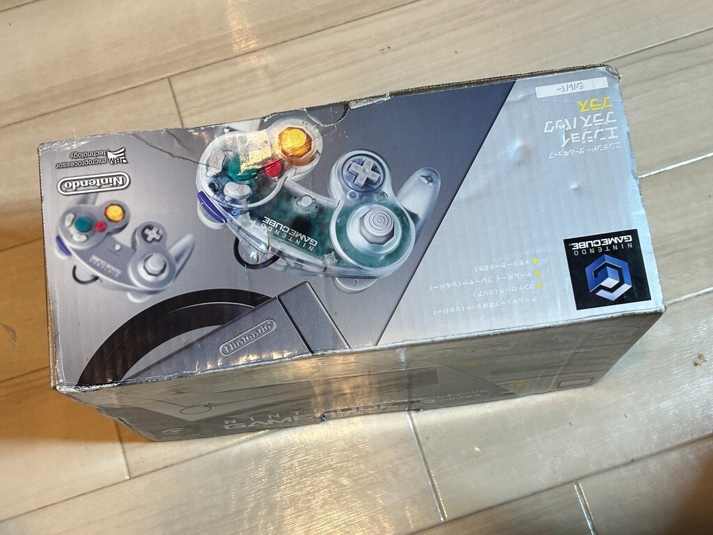 complete OFFICIAL NINTENDO Game Cube SILVER enjoy plus pack