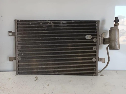 A1685001154 Condensador/Radiador Aire Acondicionado per MERCEDES-BENZ CL 170867 - Foto 1 di 7