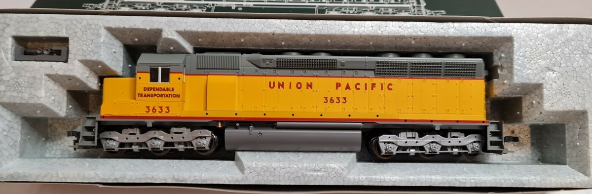 Kato 37-1717 EMD SD45 Diesel Union Pacific #3633 | eBay