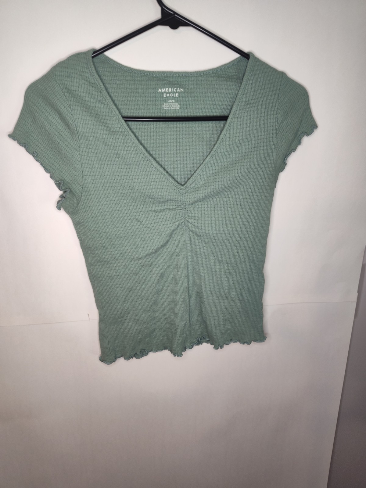 American Eagle Outfitters Women's Green Cropped Tshirt Size L