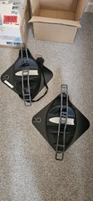 Magnetic Ski Rack For Two Pairs of Skis